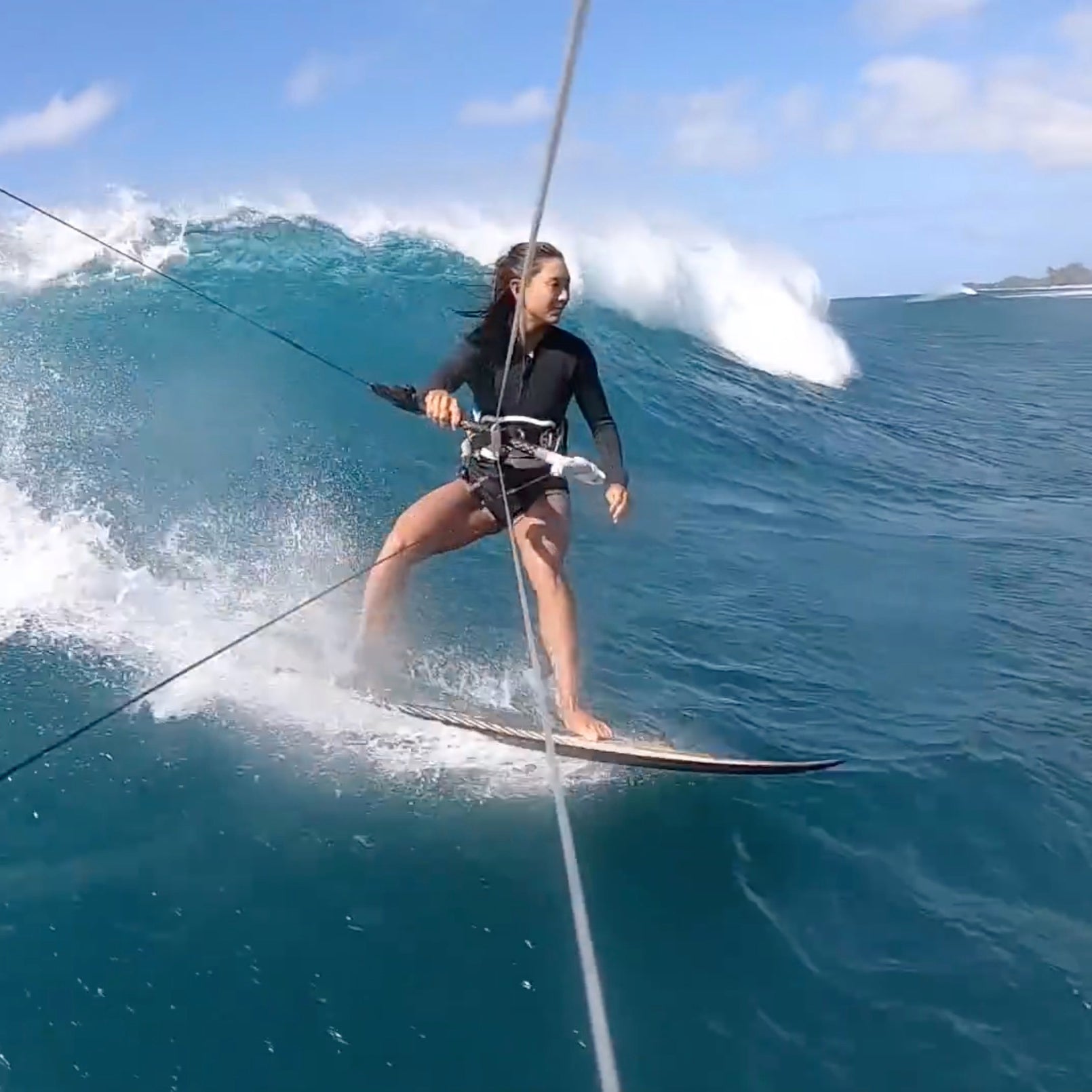 Moona Whyte Moona Whyte Kitesurfing in Hawaii - noirmatter