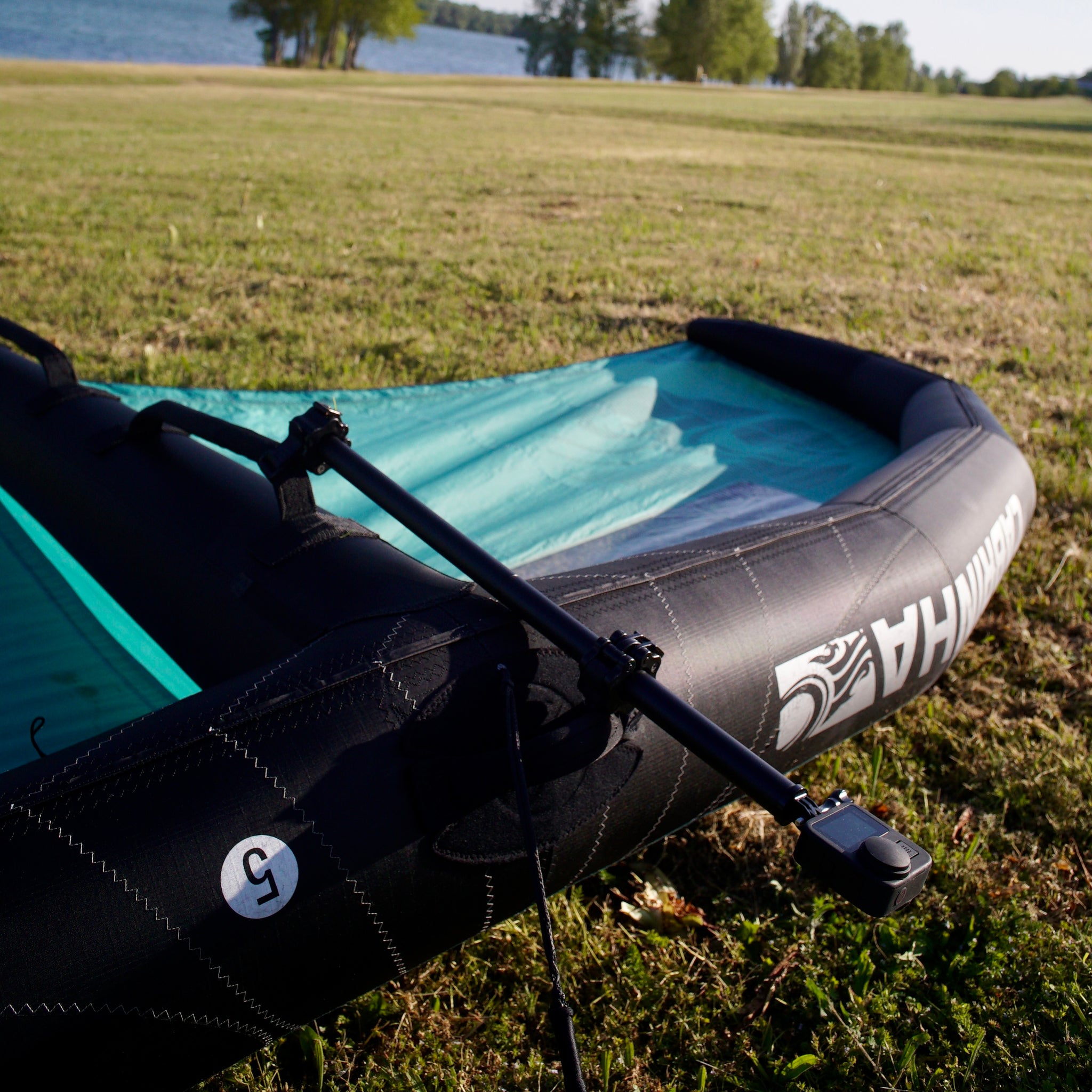 The Wing Mount noirmatter - Main Image